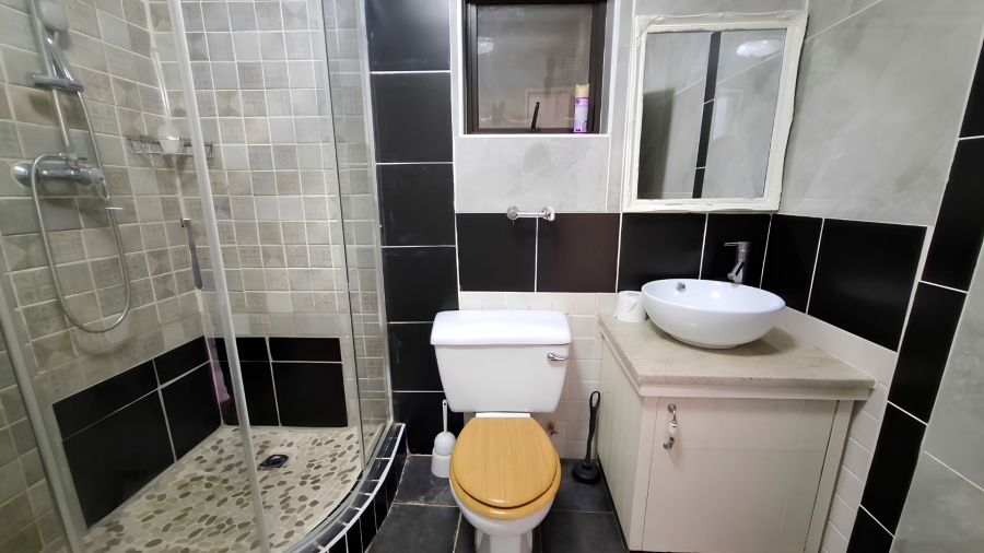 4 Bedroom Property for Sale in Universitas Ridge Free State